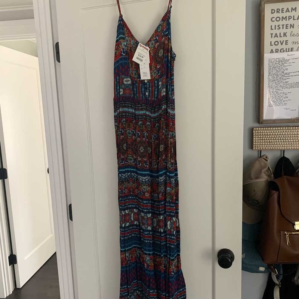 Size S maxi dress